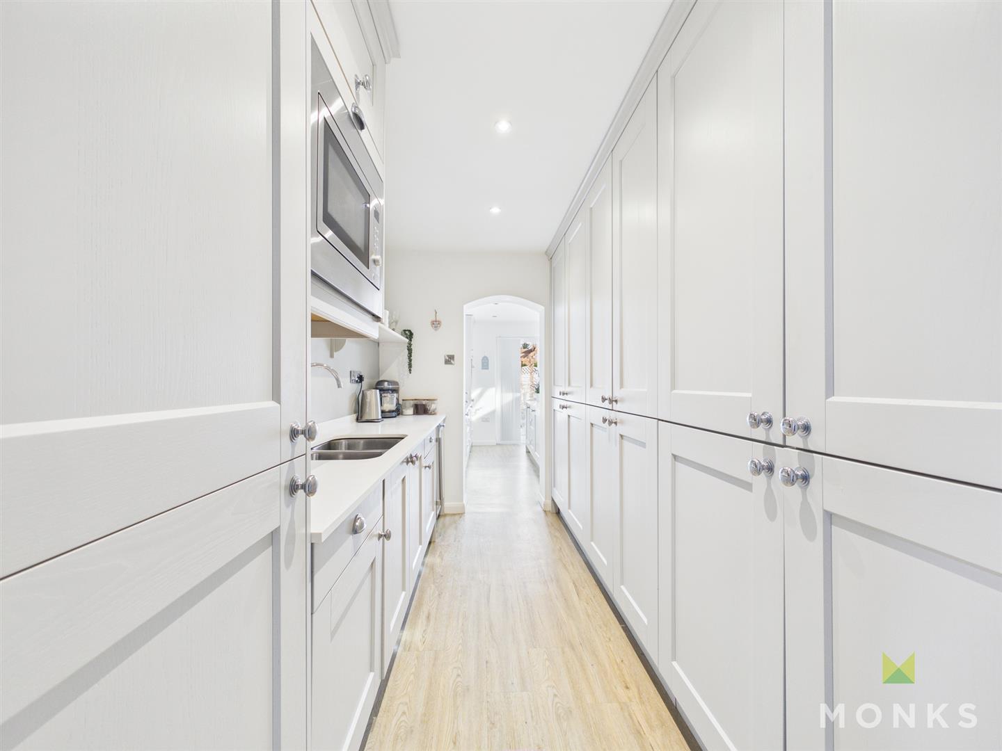 3 Berllan Close, Oswestry, SY10 7TH For Sale